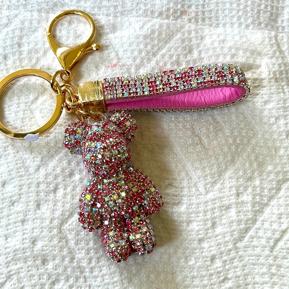 purse fob🧸🧸crystal teddy with strap
